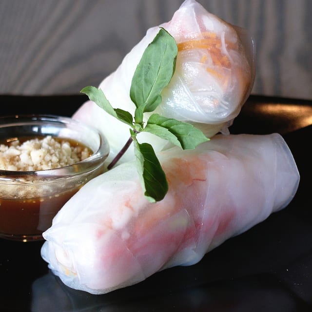 Fresh Basil Roll.