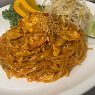 Lunch Pad Thai